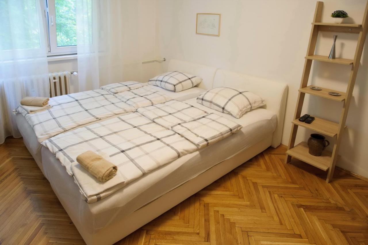 Studio Apartment Vijenac Osijek Exterior foto